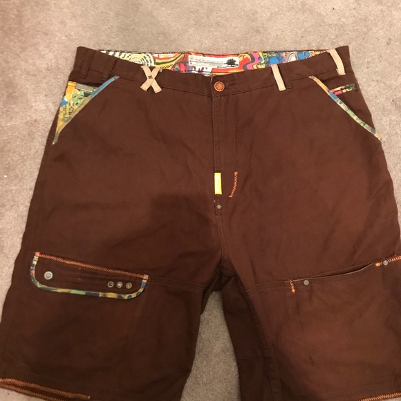 LRG - Picture 2 of 2